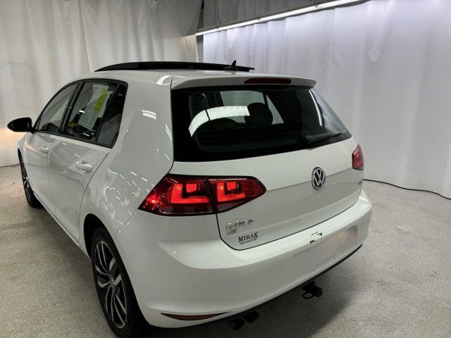 2016 Volkswagen Golf TSI SE