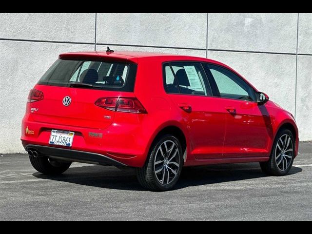 2016 Volkswagen Golf TSI SE