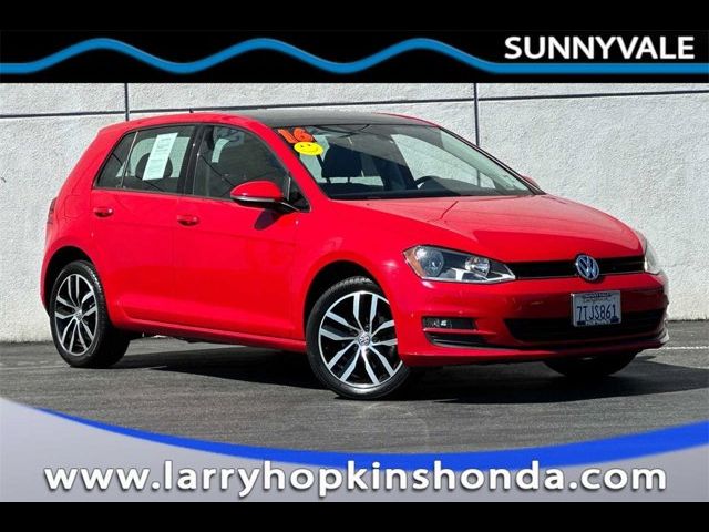 2016 Volkswagen Golf TSI SE