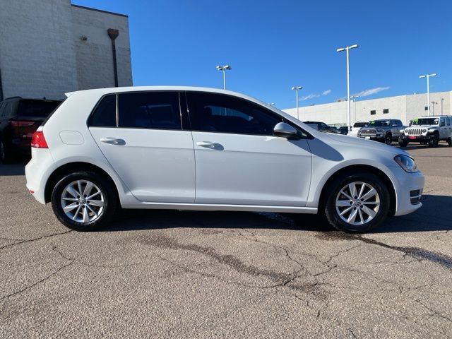 2016 Volkswagen Golf TSI S