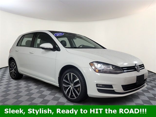 2016 Volkswagen Golf TSI SE