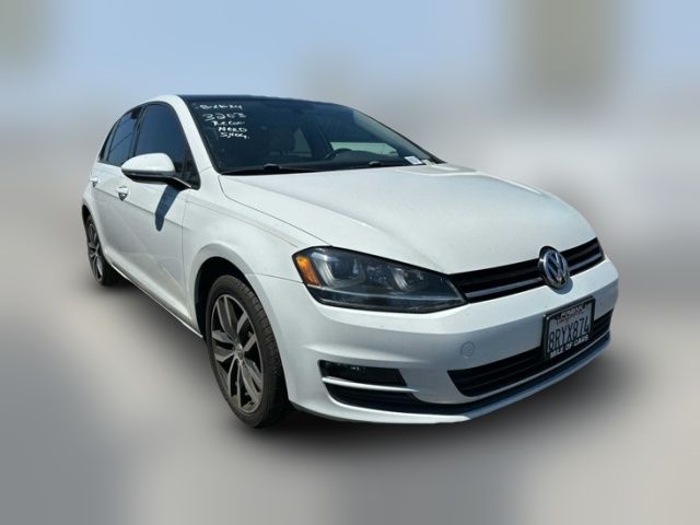 2016 Volkswagen Golf TSI SE