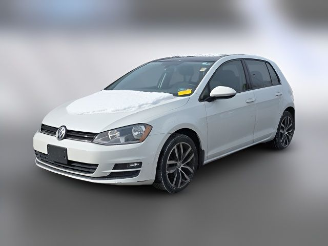 2016 Volkswagen Golf TSI SE