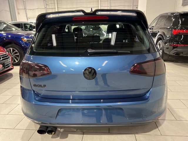 2016 Volkswagen Golf TSI SE