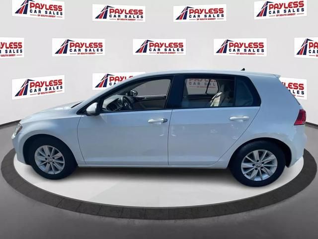 2016 Volkswagen Golf TSI S