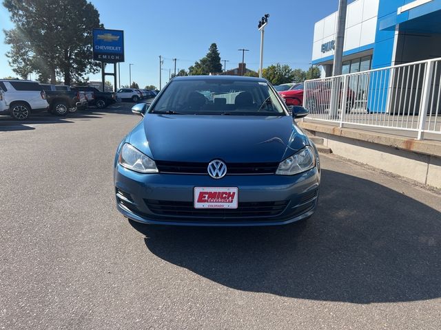 2016 Volkswagen Golf TSI S