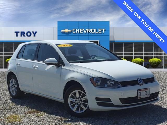 2016 Volkswagen Golf TSI S