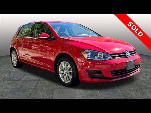 2016 Volkswagen Golf TSI S