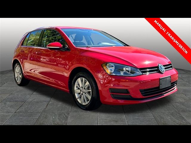 2016 Volkswagen Golf TSI S