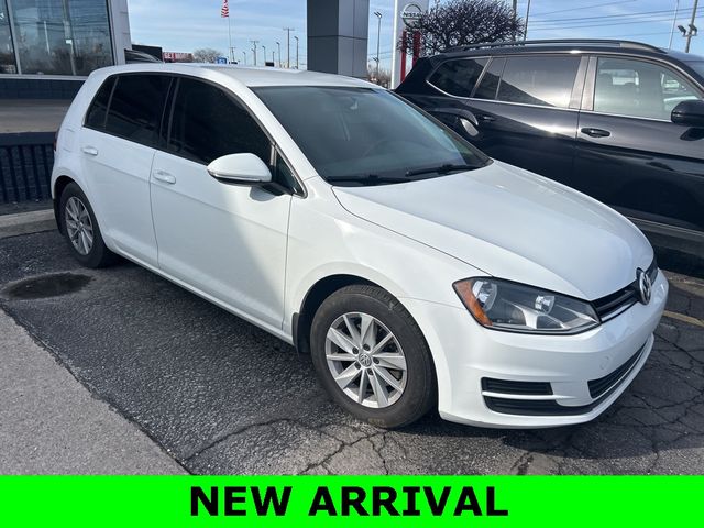 2016 Volkswagen Golf TSI S