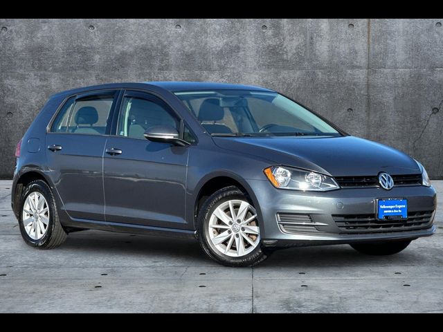 2016 Volkswagen Golf TSI S