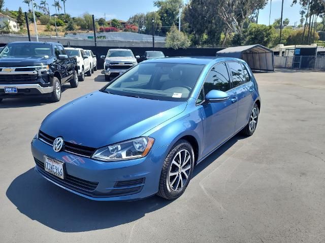 2016 Volkswagen Golf TSI S