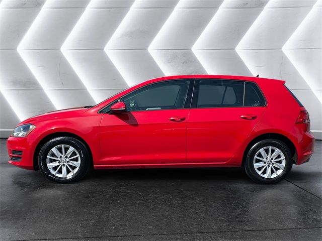 2016 Volkswagen Golf TSI S