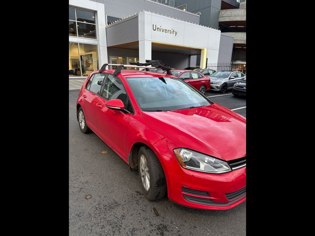 2016 Volkswagen Golf TSI S