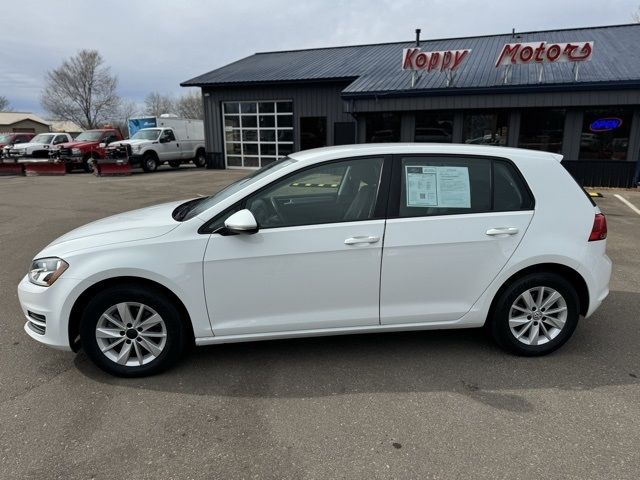 2016 Volkswagen Golf TSI S