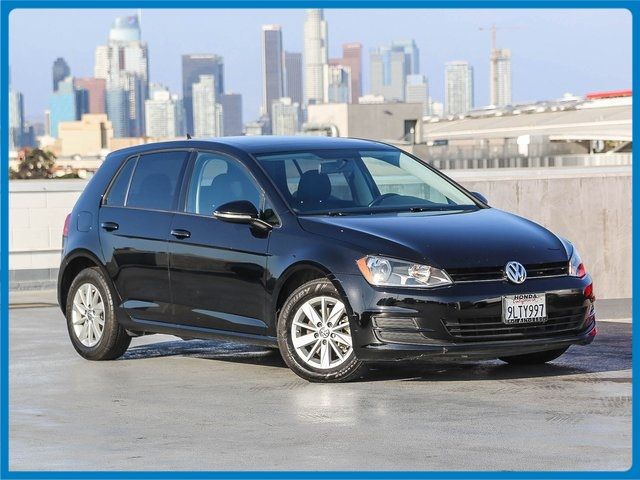 2016 Volkswagen Golf TSI S