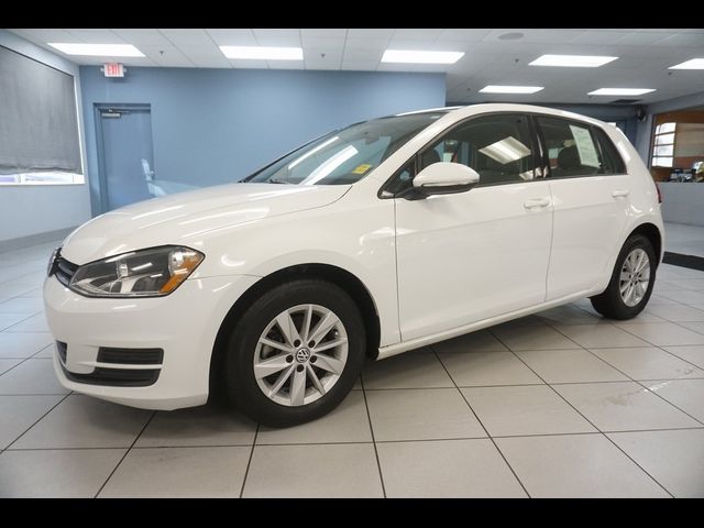 2016 Volkswagen Golf TSI S