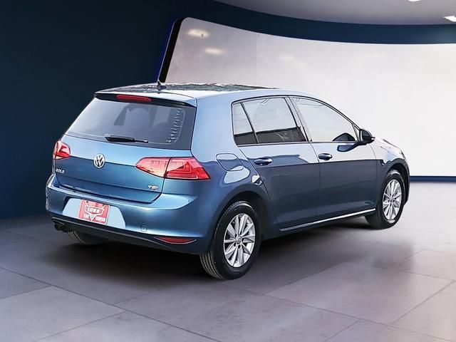 2016 Volkswagen Golf TSI S