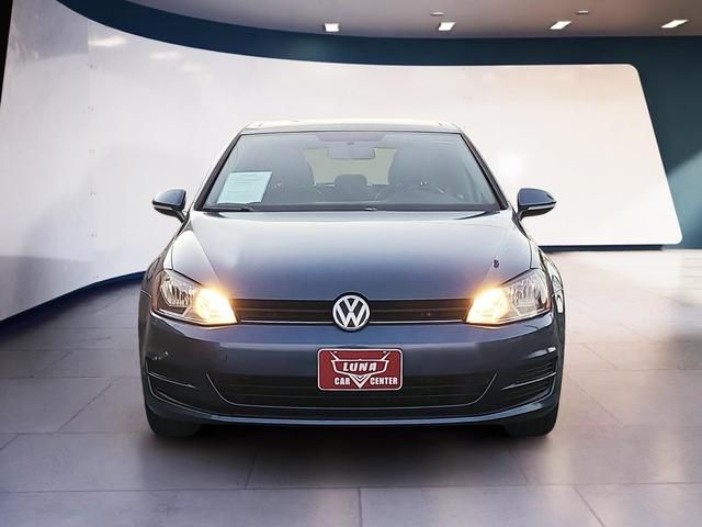 2016 Volkswagen Golf TSI S