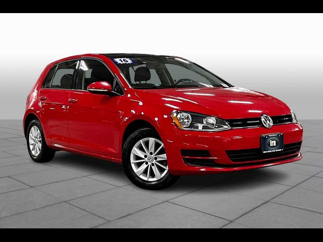 2016 Volkswagen Golf TSI S