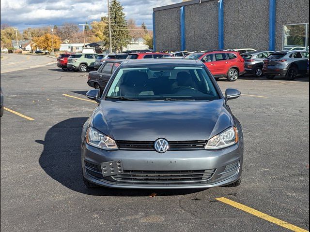 2016 Volkswagen Golf TSI S