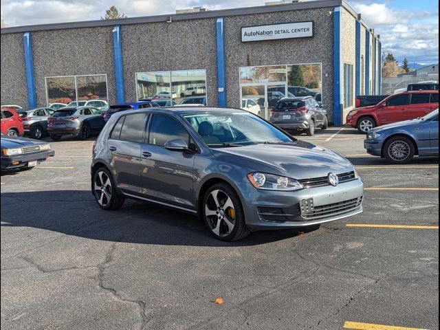 2016 Volkswagen Golf TSI S