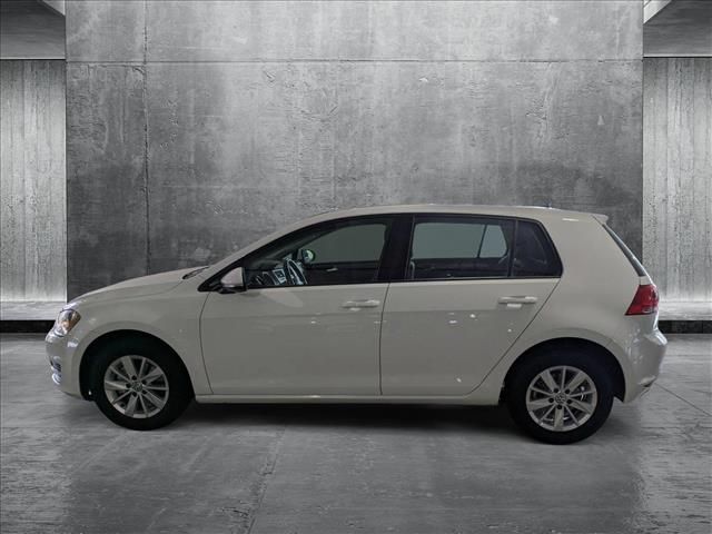 2016 Volkswagen Golf TSI S