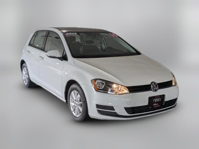 2016 Volkswagen Golf TSI S
