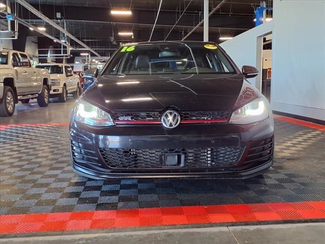 2016 Volkswagen Golf GTI Autobahn