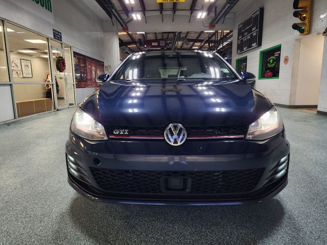 2016 Volkswagen Golf GTI SE