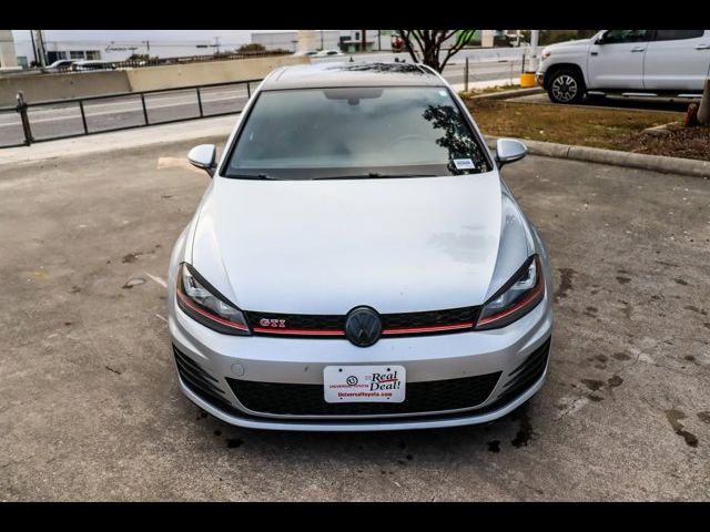 2016 Volkswagen Golf GTI Autobahn Performance