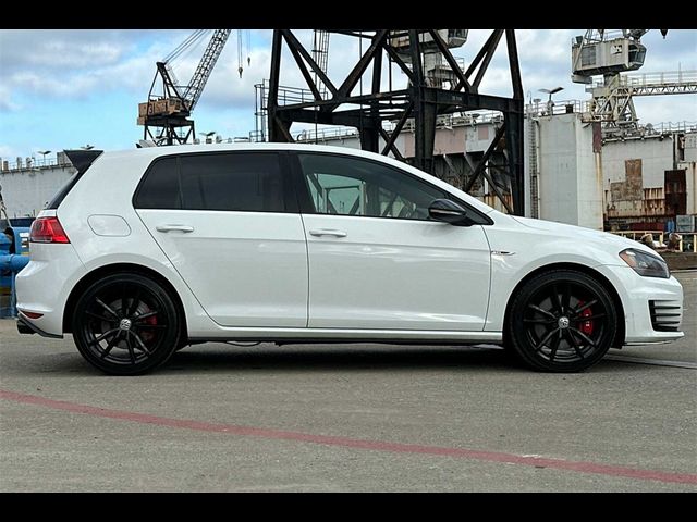 2016 Volkswagen Golf GTI Autobahn Performance