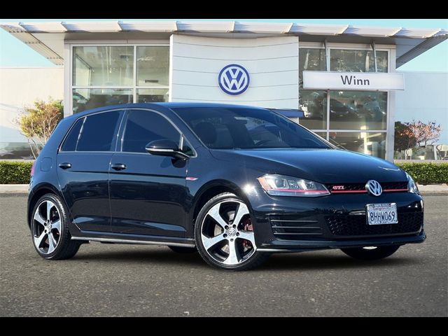 2016 Volkswagen Golf GTI Autobahn Performance