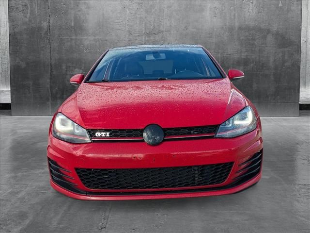 2016 Volkswagen Golf GTI SE