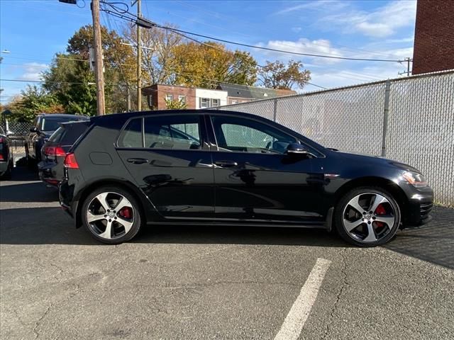 2016 Volkswagen Golf GTI Autobahn Performance