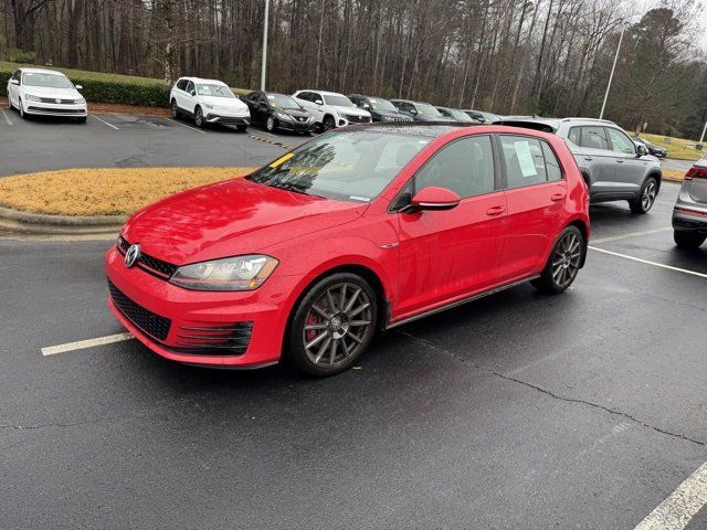 2016 Volkswagen Golf GTI Autobahn Performance