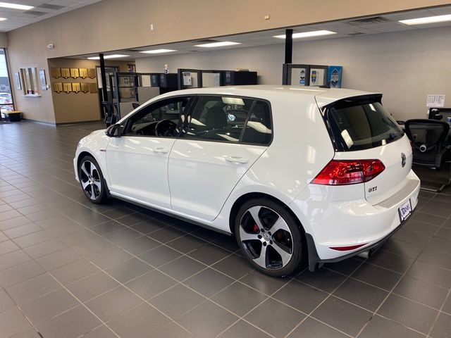 2016 Volkswagen Golf GTI S