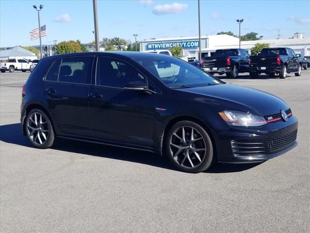 2016 Volkswagen Golf GTI SE