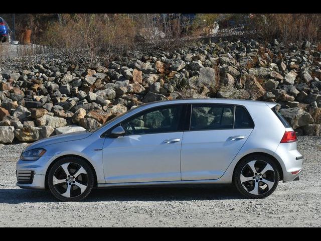 2016 Volkswagen Golf GTI SE