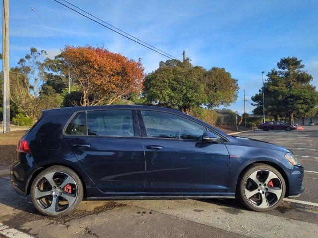 2016 Volkswagen Golf GTI S