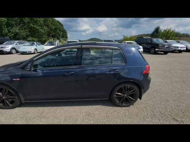 2016 Volkswagen Golf GTI SE