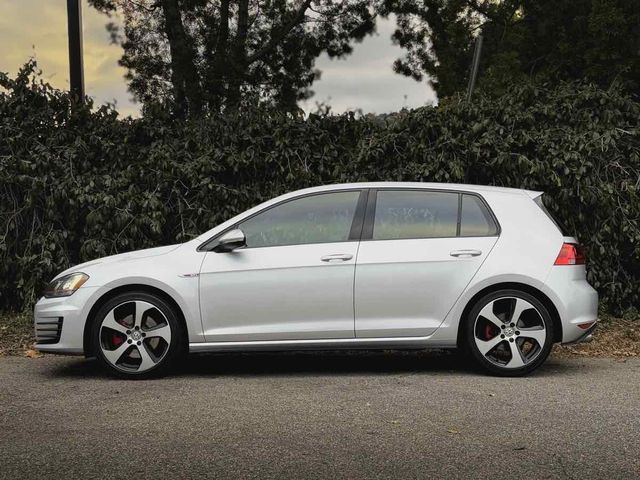 2016 Volkswagen Golf GTI SE