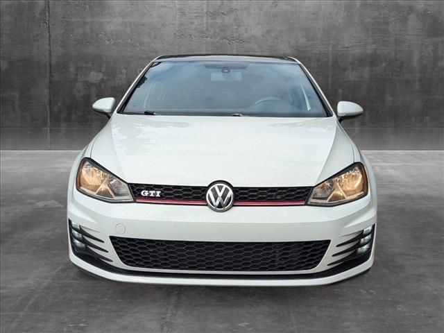 2016 Volkswagen Golf GTI SE