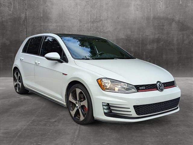 2016 Volkswagen Golf GTI SE