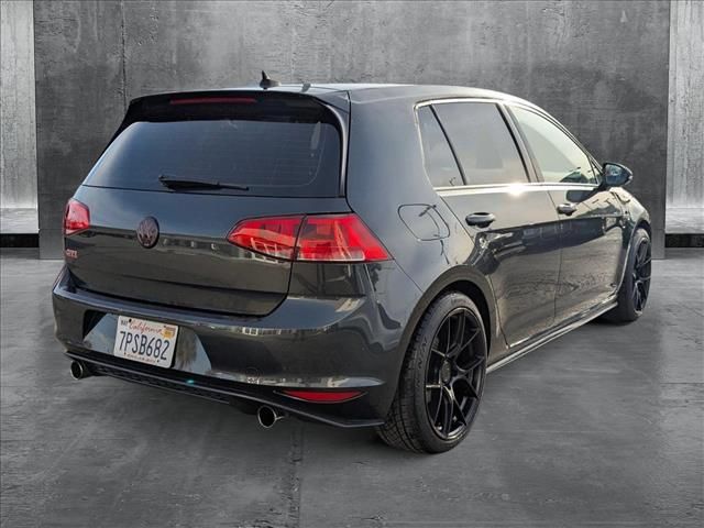 2016 Volkswagen Golf GTI SE