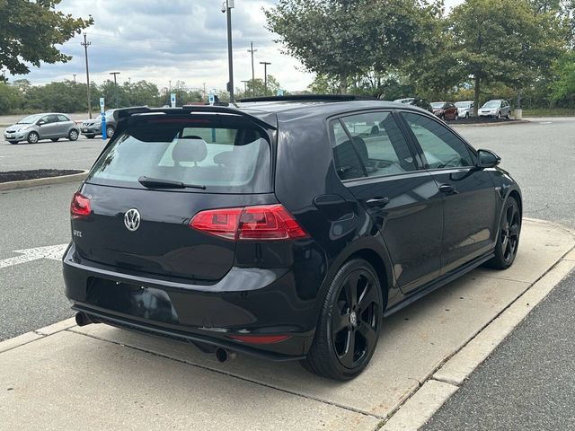 2016 Volkswagen Golf GTI SE