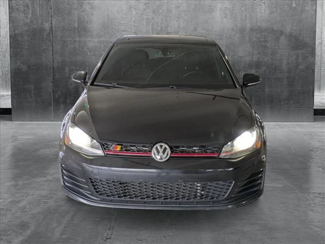 2016 Volkswagen Golf GTI SE Performance