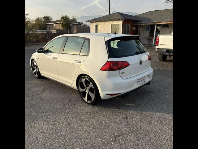 2016 Volkswagen Golf GTI S