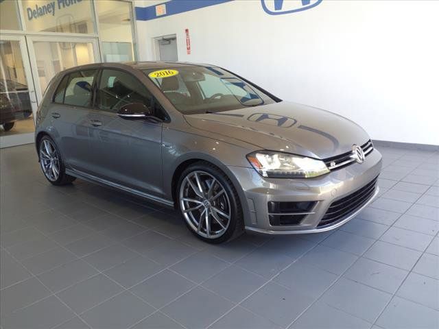 2016 Volkswagen Golf R Base