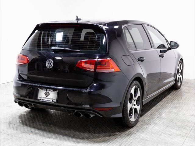 2016 Volkswagen Golf R Base